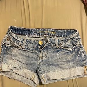 American Eagle Jean booty shorts